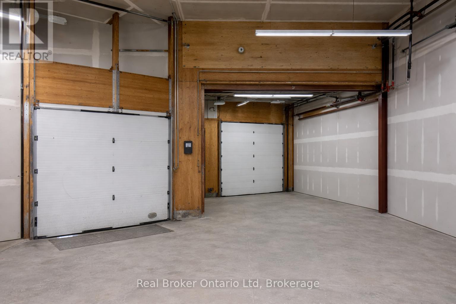 1104 7th Street E, Owen Sound, Ontario  N4K 6K5 - Photo 3 - X12692484