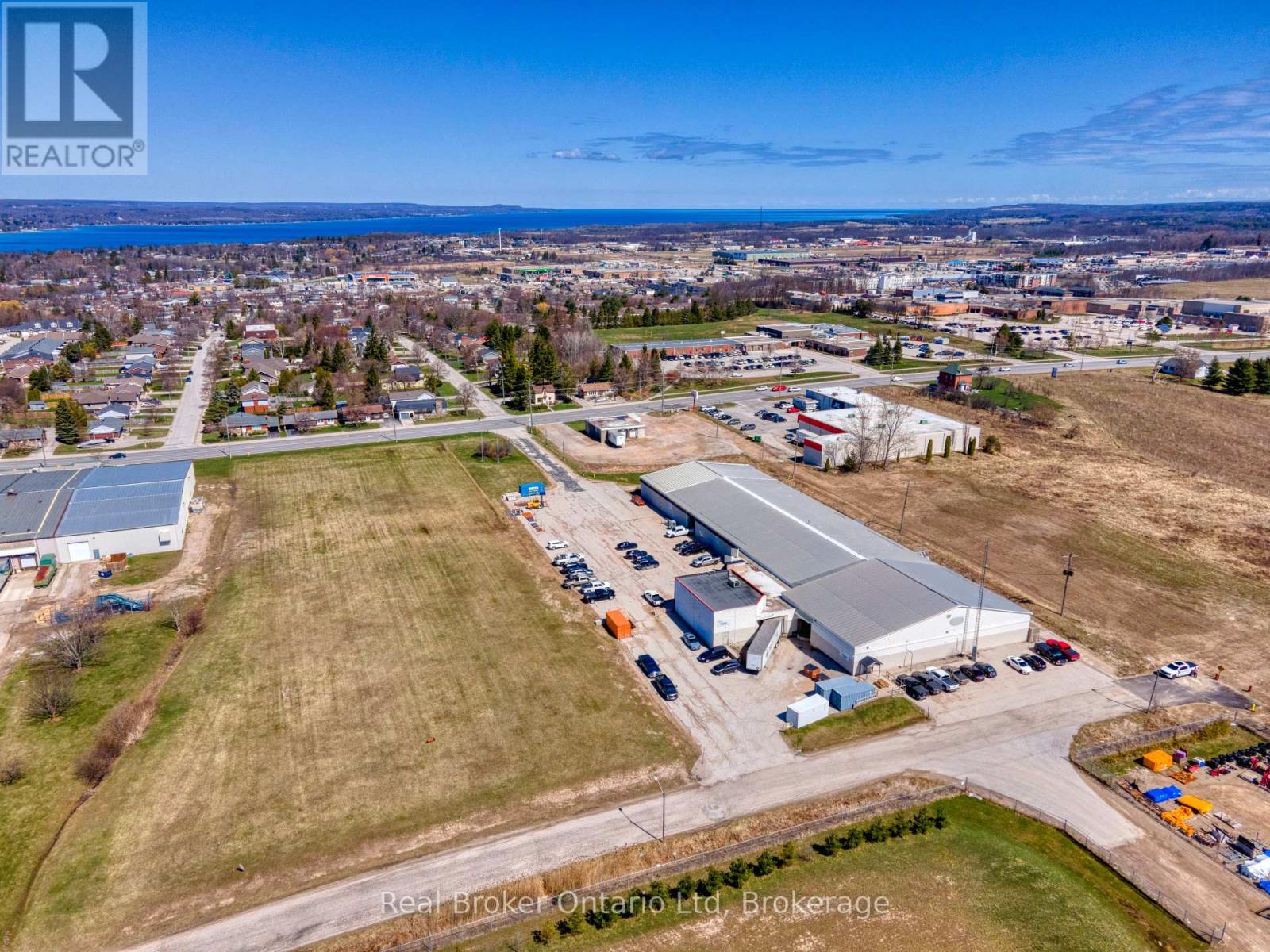 1104 7th Street E, Owen Sound, Ontario  N4K 6K5 - Photo 7 - X12692484