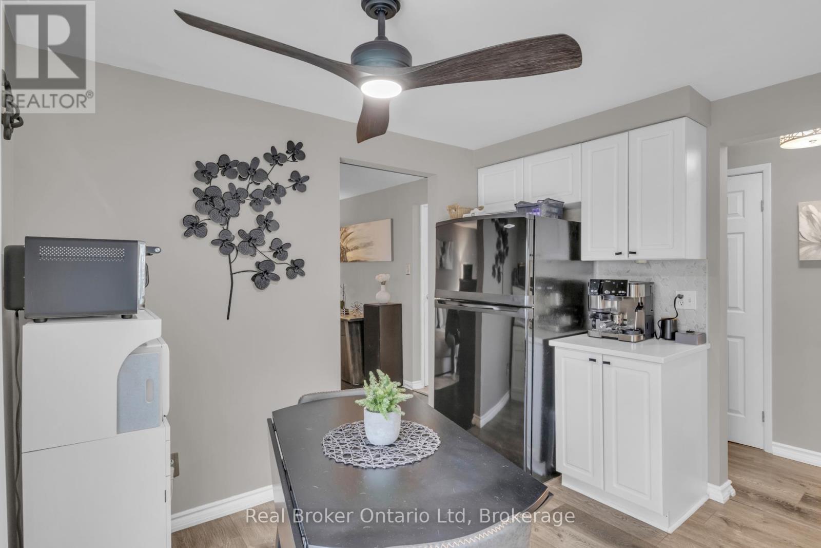 15 - 415 Morgan Avenue, Kitchener, Ontario  N2A 2V6 - Photo 13 - X12692568