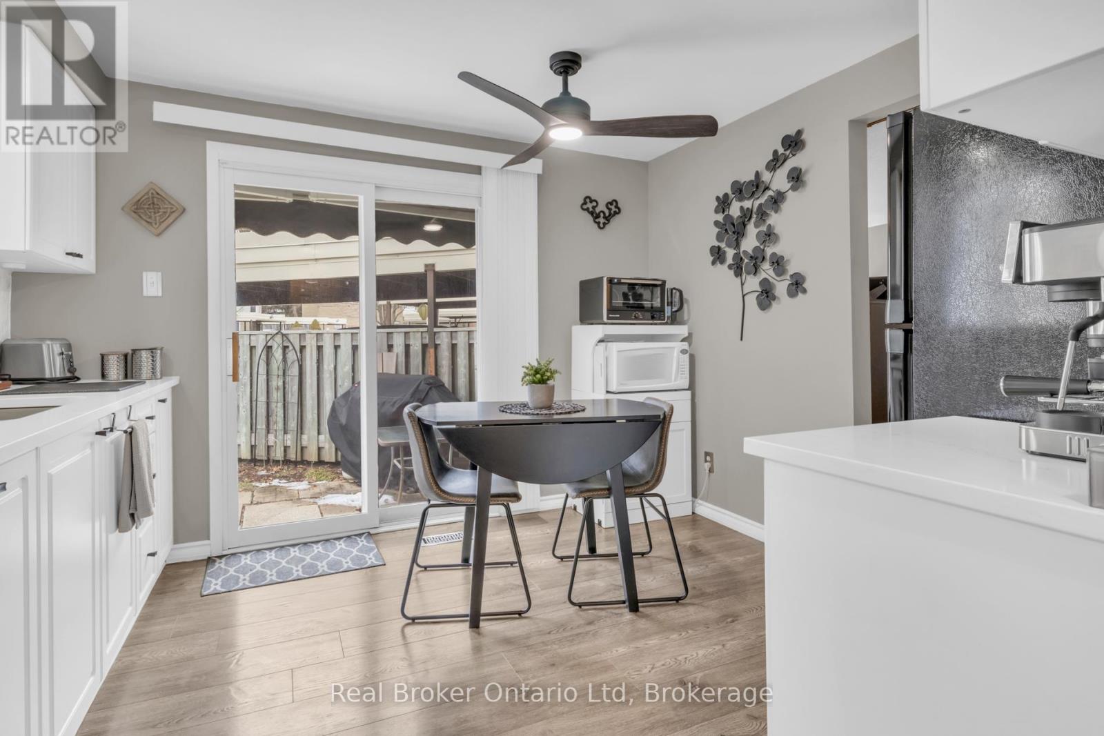 15 - 415 Morgan Avenue, Kitchener, Ontario  N2A 2V6 - Photo 14 - X12692568