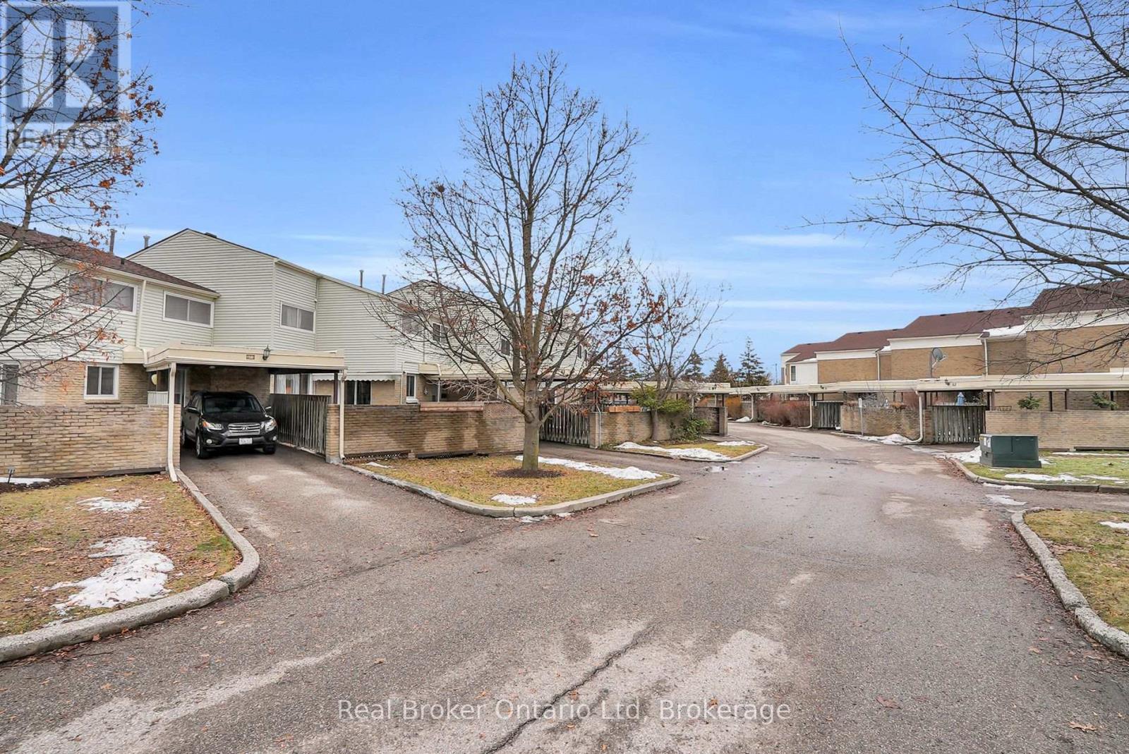 15 - 415 Morgan Avenue, Kitchener, Ontario  N2A 2V6 - Photo 4 - X12692568