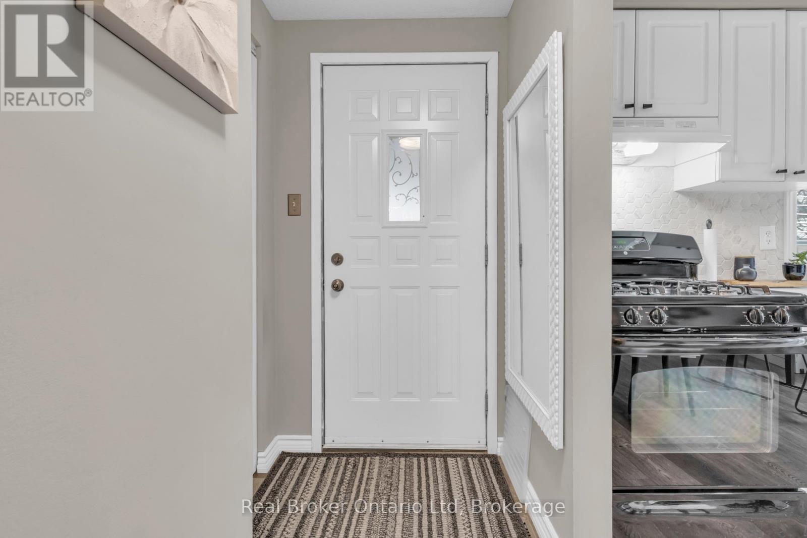 15 - 415 Morgan Avenue, Kitchener, Ontario  N2A 2V6 - Photo 7 - X12692568