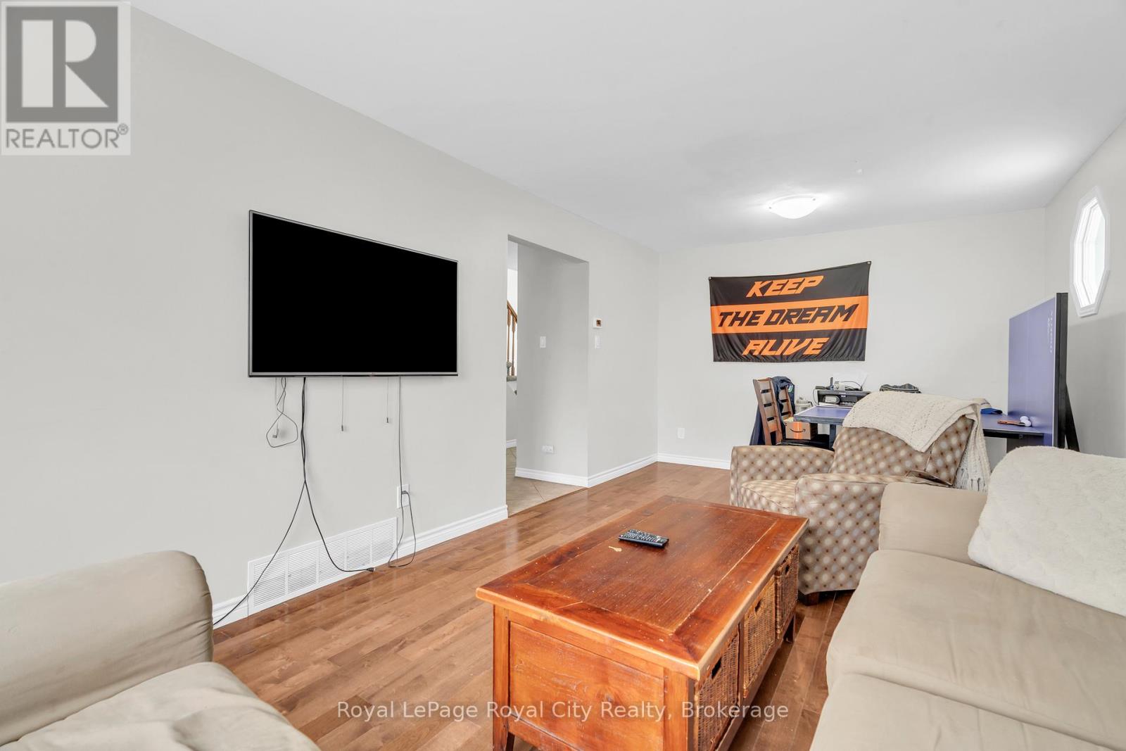 11 Sagewood Place, Guelph, Ontario  N1G 3M8 - Photo 14 - X12692572