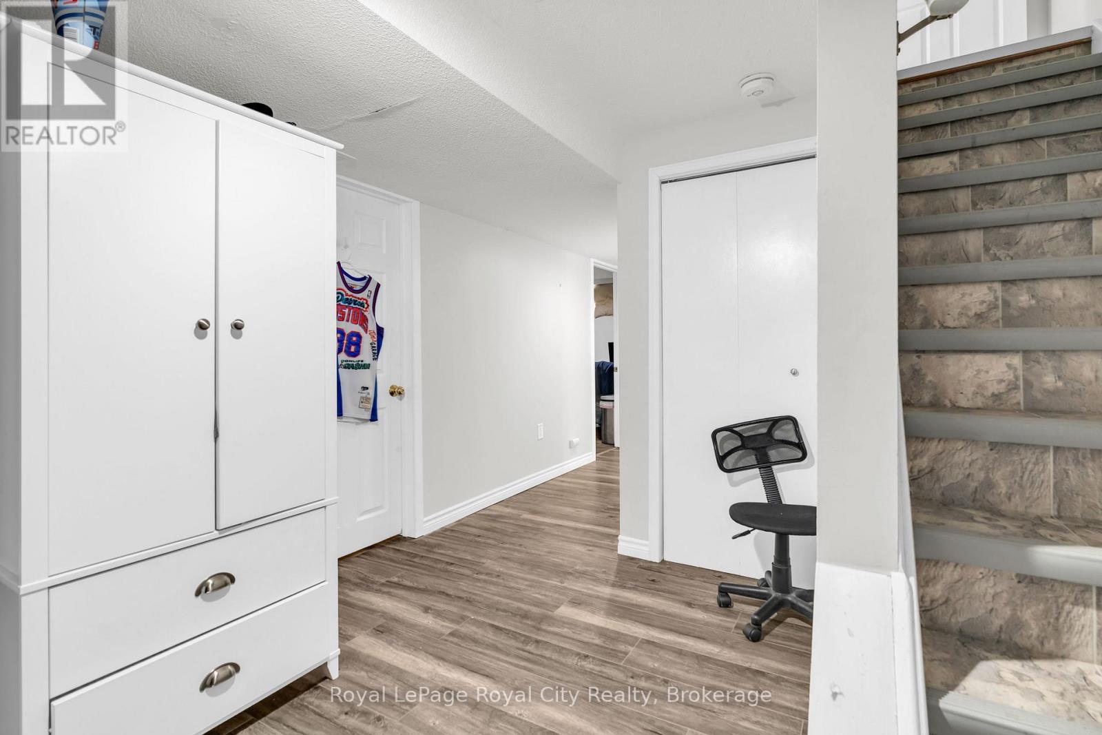 11 Sagewood Place, Guelph, Ontario  N1G 3M8 - Photo 26 - X12692572