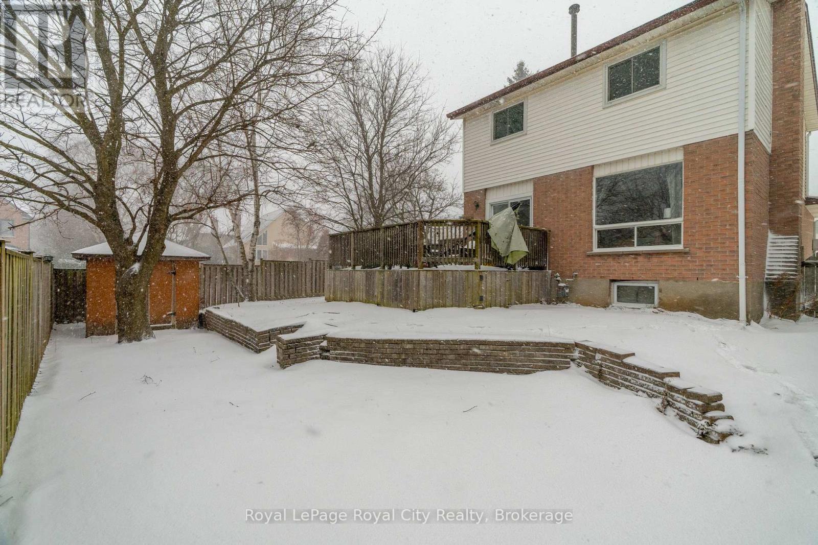 11 Sagewood Place, Guelph, Ontario  N1G 3M8 - Photo 37 - X12692572