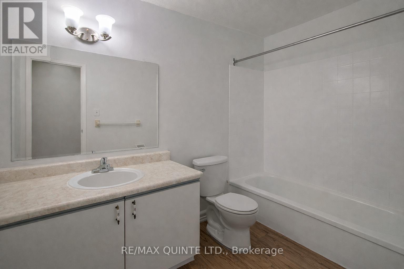 151 Industrial Boulevard, Greater Napanee, Ontario  K7R 3Y4 - Photo 9 - X12692522