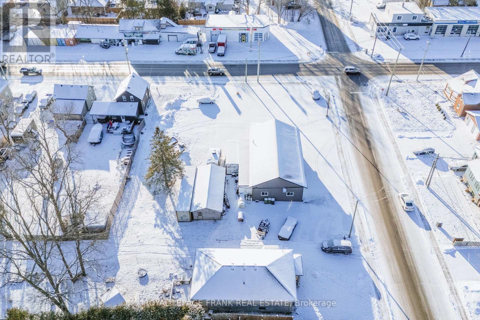 118 Queen Street N, Kawartha Lakes, Ontario  K9V 1G9 - Photo 16 - X12692544