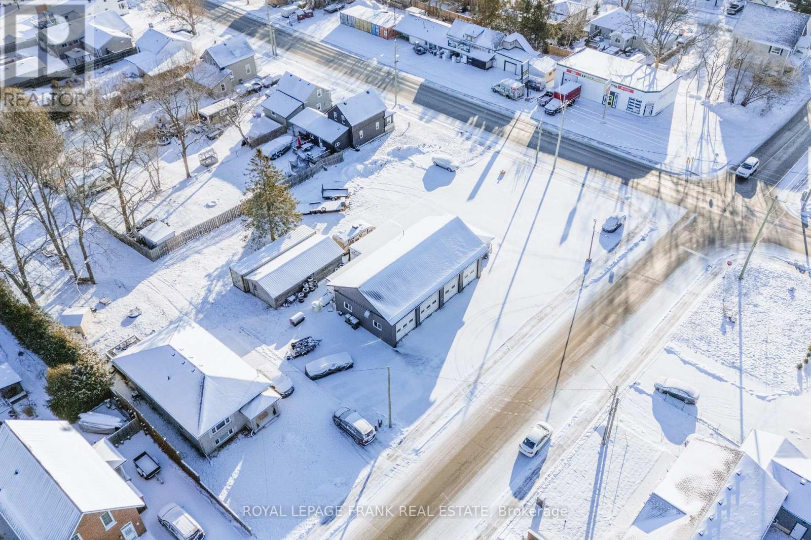 118 Queen Street N, Kawartha Lakes, Ontario  K9V 1G9 - Photo 17 - X12692544