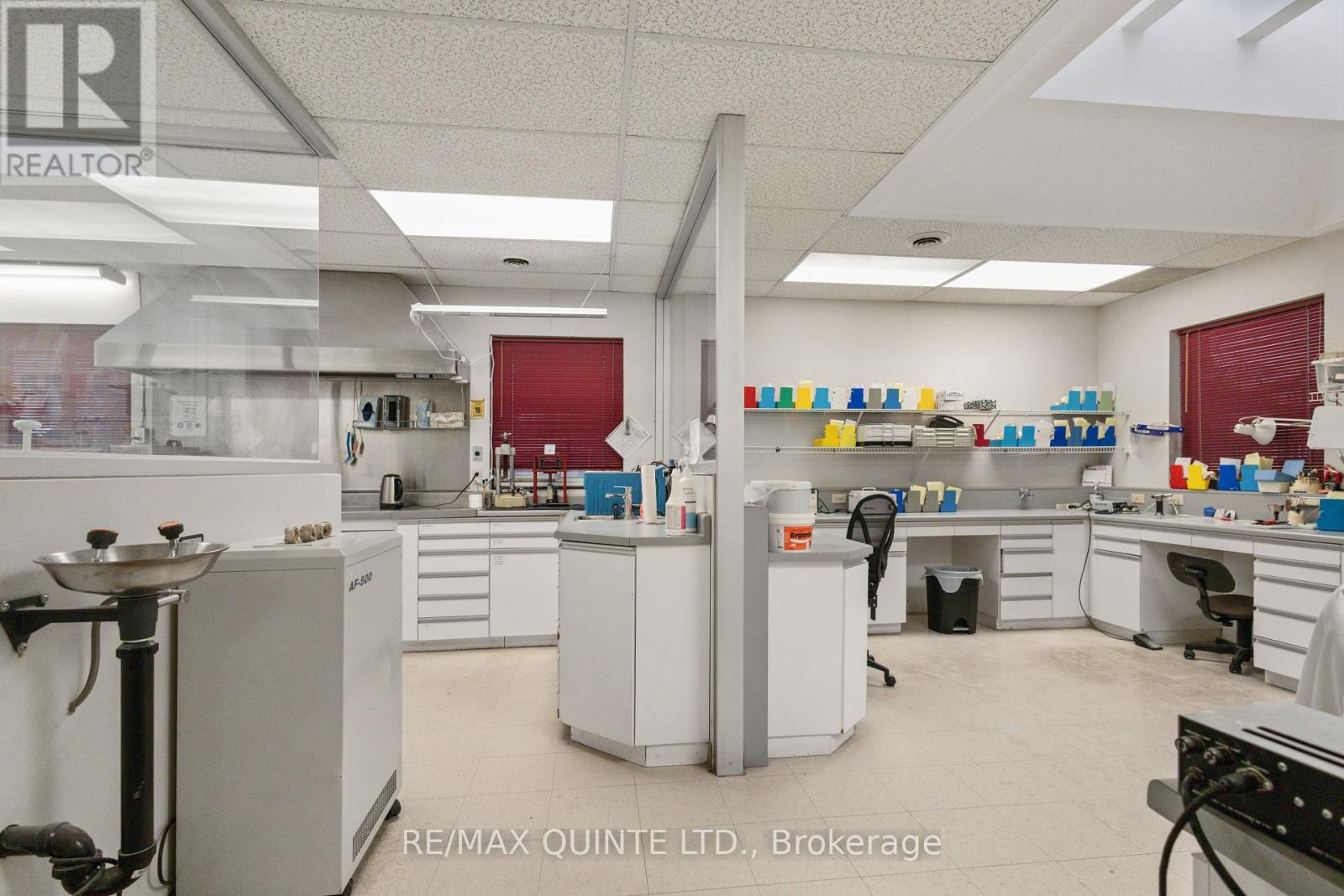 66 Dundas Street E, Belleville, Ontario  K8N 1C1 - Photo 43 - X12692638