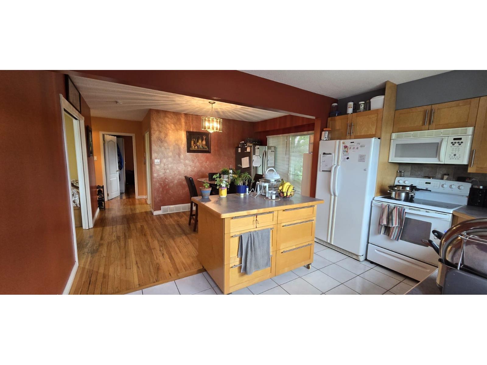 11475 139a Street, Surrey, British Columbia  V6X 3L6 - Photo 2 - R3074968