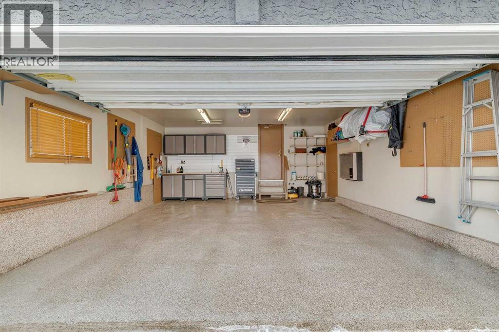 75 Shawnee Crescent, Calgary, Alberta  T2Y 1W4 - Photo 37 - A2276077