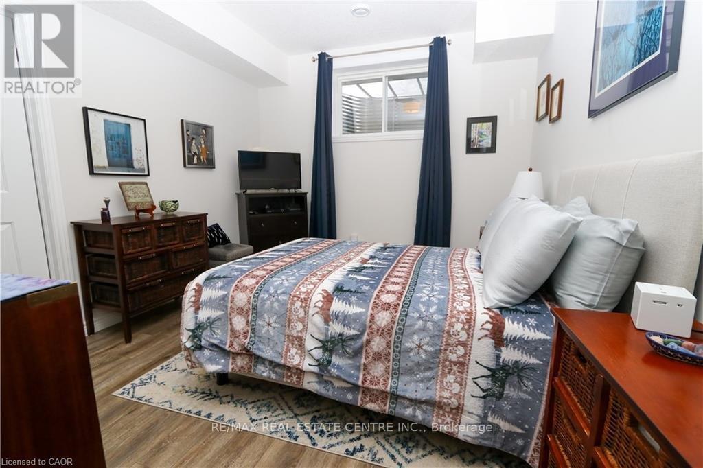 87a Abigail Avenue, Brantford, Ontario  N3R 4S4 - Photo 21 - X12692548