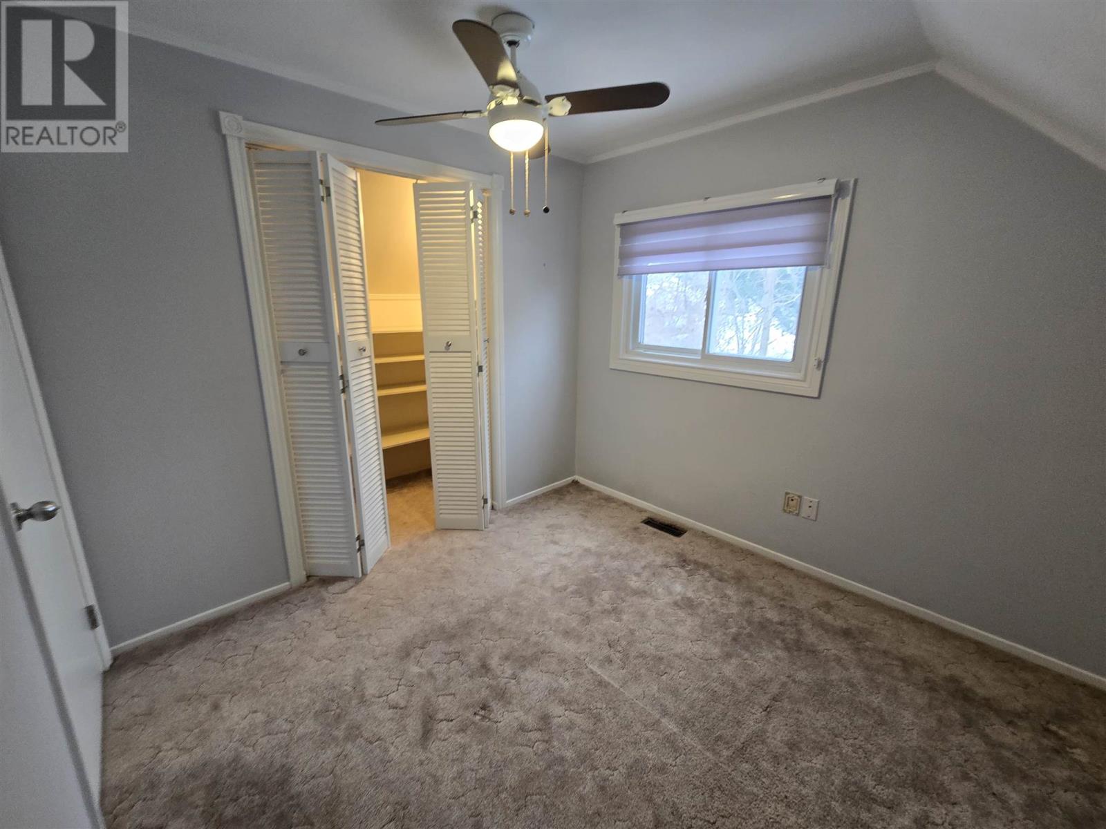 215 Hillside Dr S, Elliot Lake, Ontario  P5A 1N5 - Photo 17 - SM260093