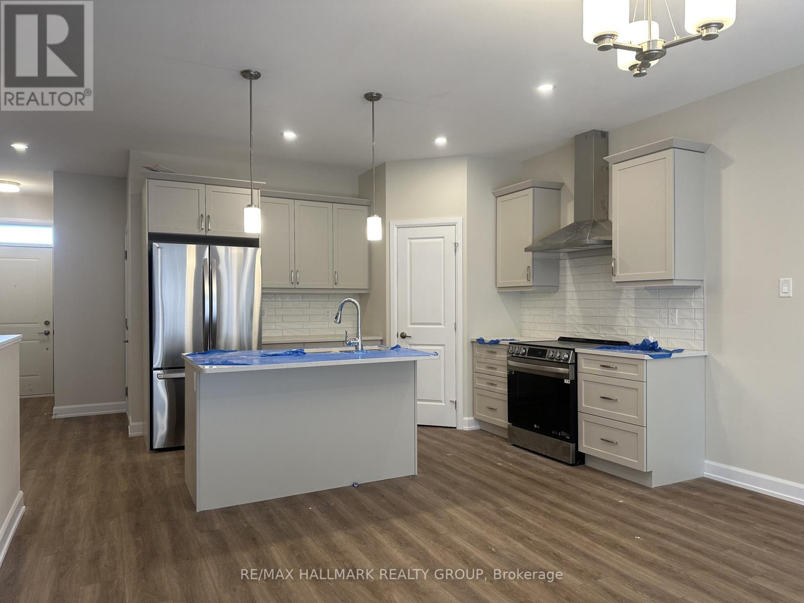 1539 Flanders Road, Brockville, Ontario  K6V 0A3 - Photo 3 - X12692482