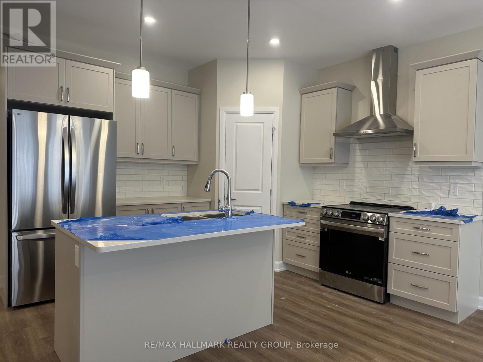 1539 Flanders Road, Brockville, Ontario  K6V 0A3 - Photo 5 - X12692482