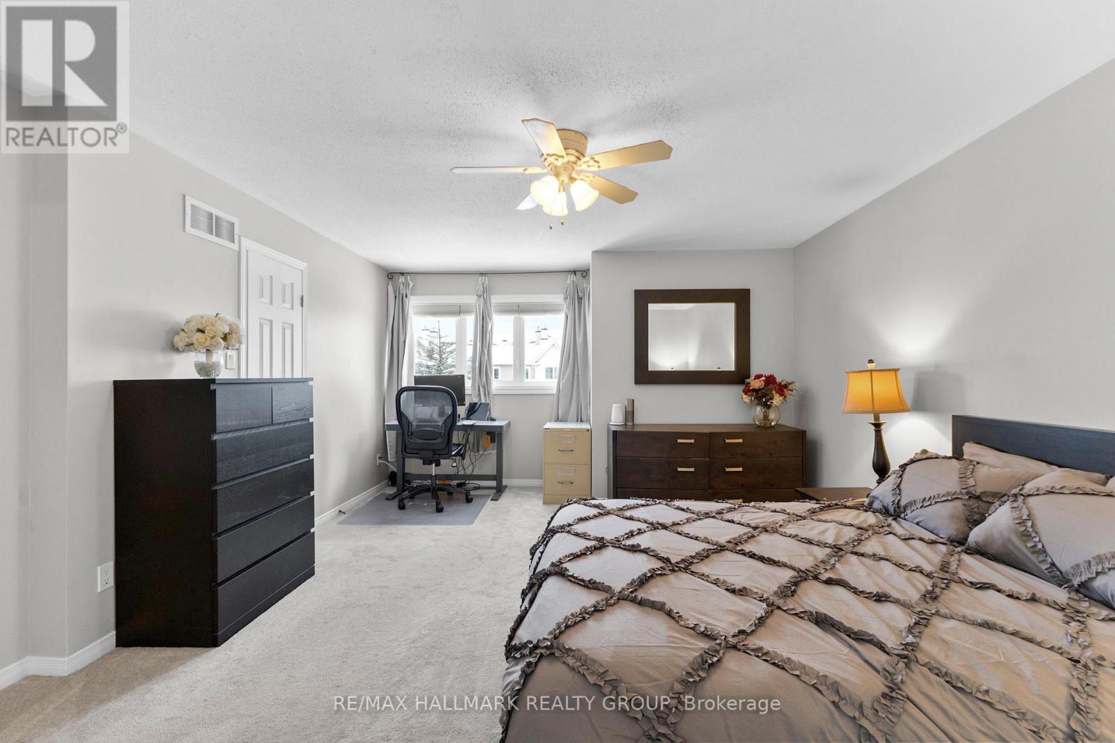 37 Roblyn Way, Ottawa, Ontario  K2G 5Z5 - Photo 18 - X12692498