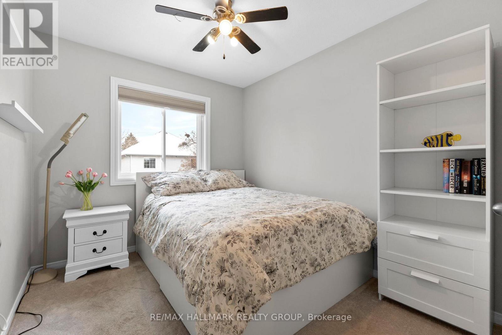 37 Roblyn Way, Ottawa, Ontario  K2G 5Z5 - Photo 23 - X12692498