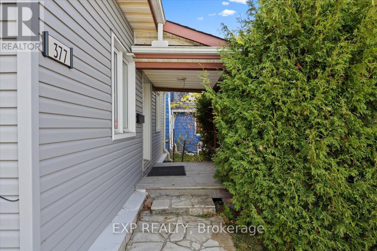 377 Lisgar Avenue, Renfrew, Ontario  K7V 3N3 - Photo 3 - X12692604