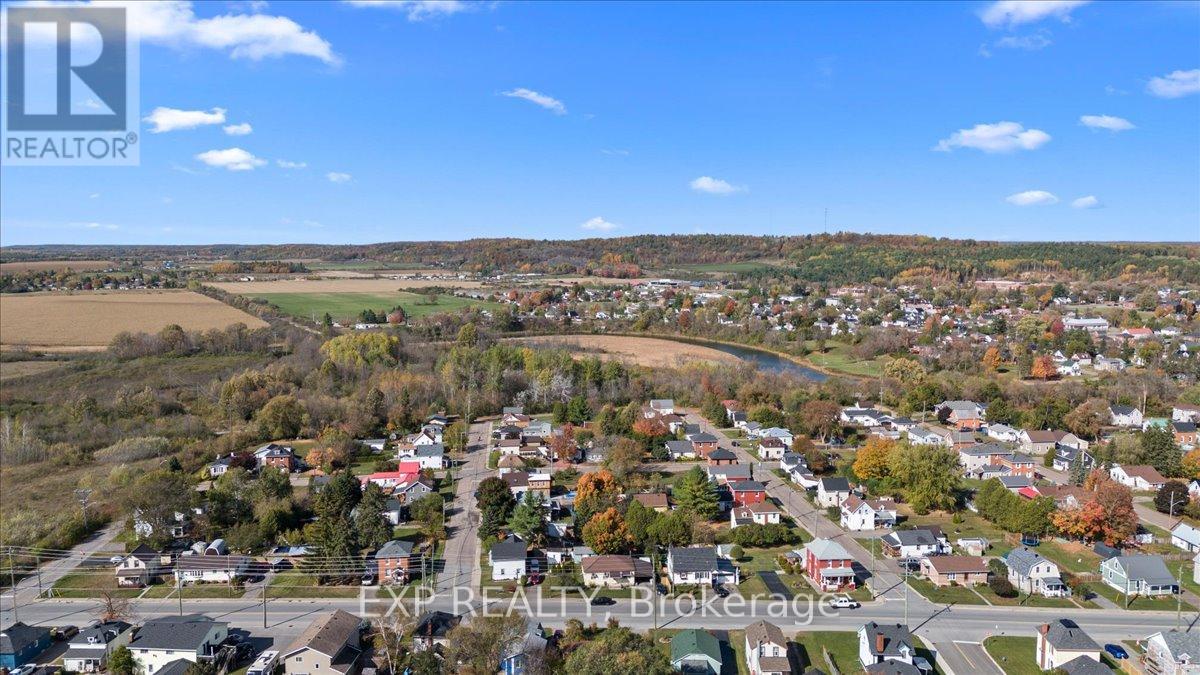 377 Lisgar Avenue, Renfrew, Ontario  K7V 3N3 - Photo 32 - X12692604