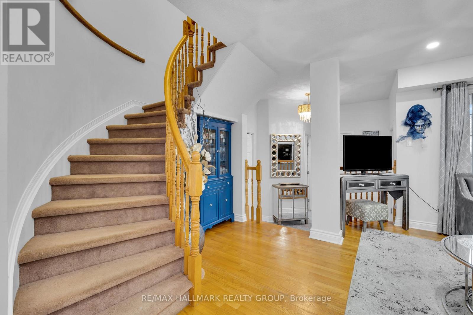 142 Inverkip Avenue, Ottawa, Ontario  K1T 4C3 - Photo 25 - X12692674