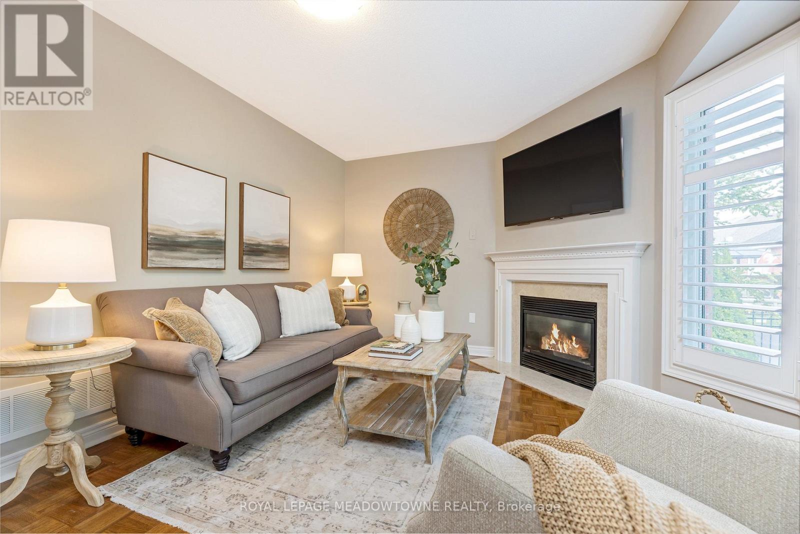 331 Centennial Forest Drive, Milton, Ontario  L9T 5X4 - Photo 18 - W12421027