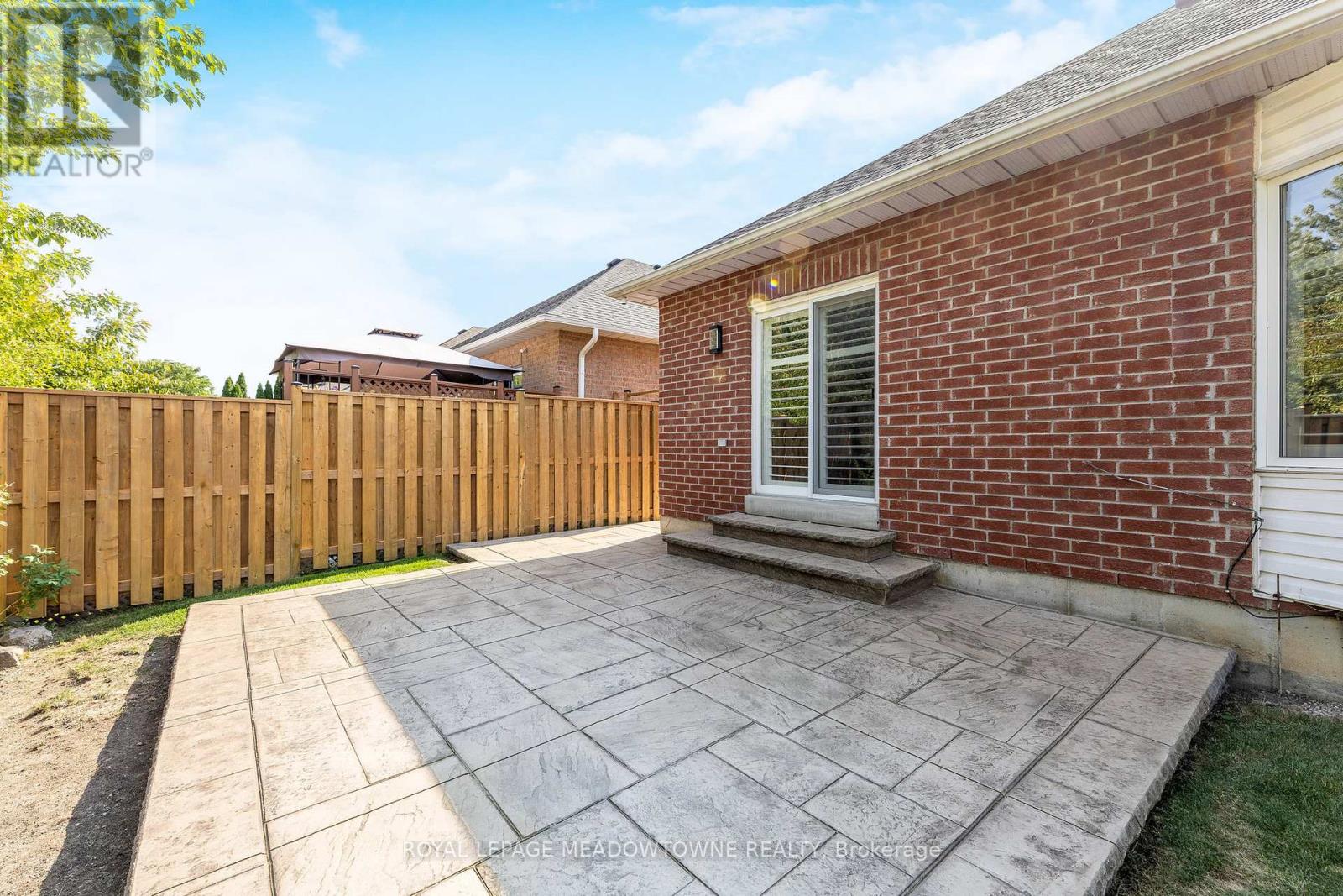 331 Centennial Forest Drive, Milton, Ontario  L9T 5X4 - Photo 26 - W12421027