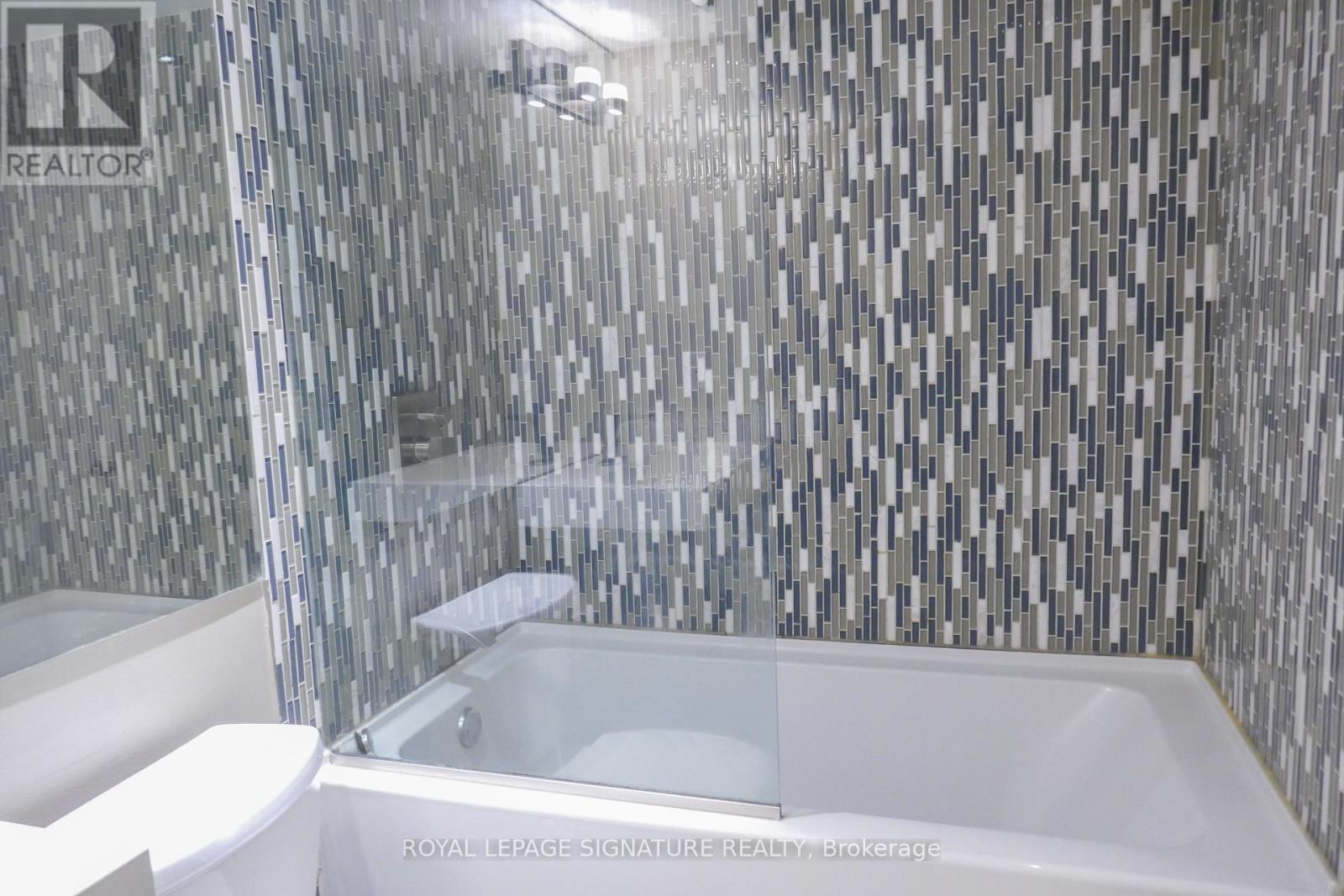 310 - 300 Balliol Street, Toronto, Ontario  M4S 3G6 - Photo 11 - C12692398