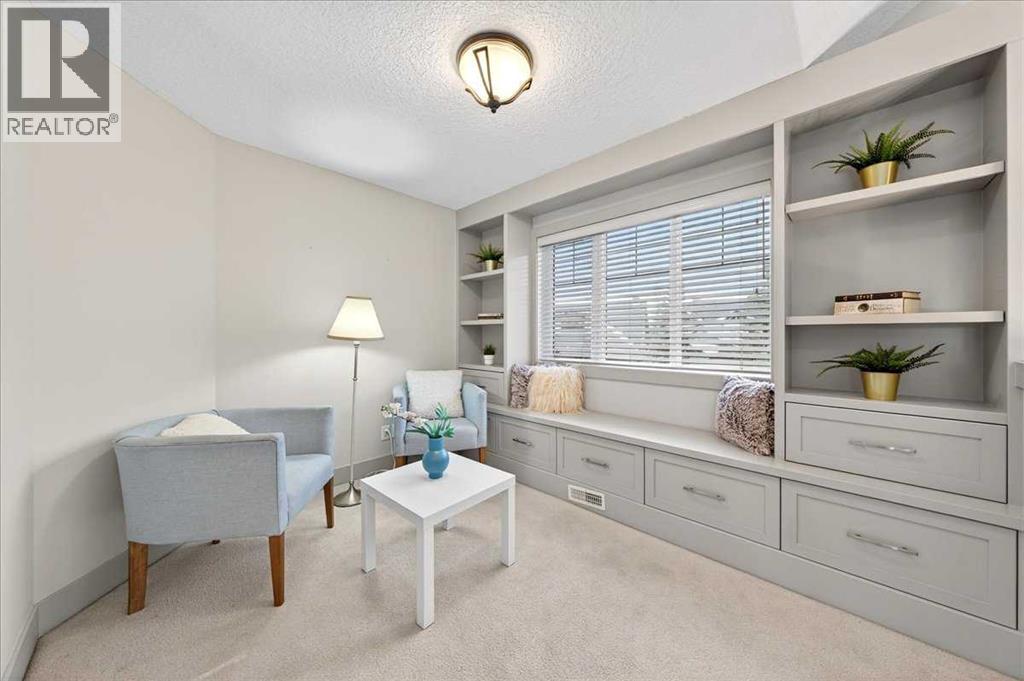 10 Discovery Ridge Way Sw, Calgary, Alberta  T3H 5H7 - Photo 18 - A2278770