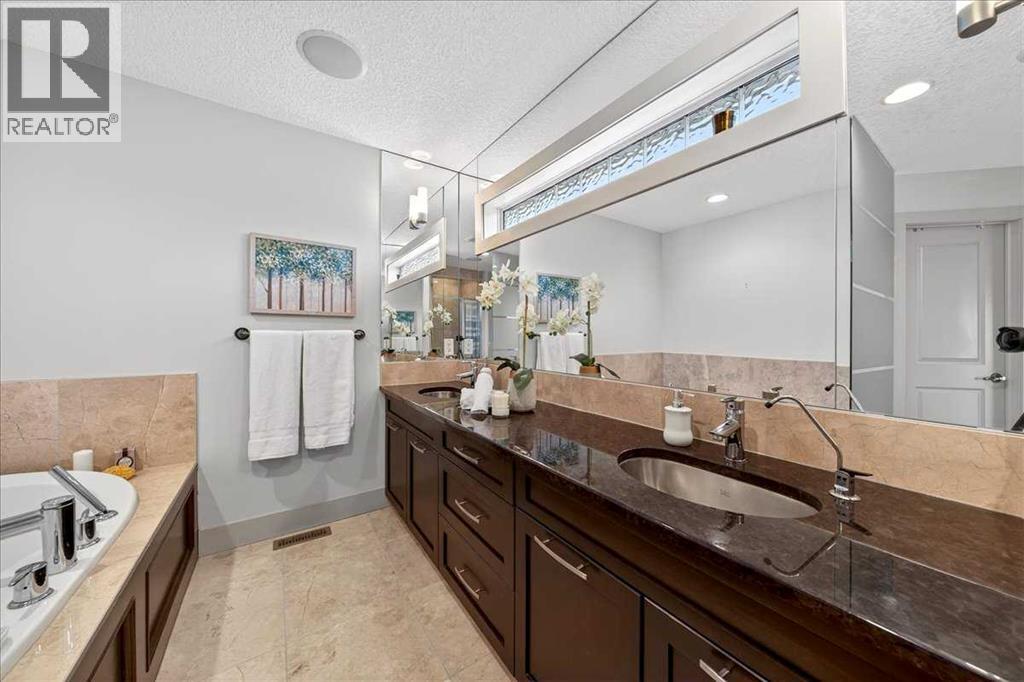 10 Discovery Ridge Way Sw, Calgary, Alberta  T3H 5H7 - Photo 26 - A2278770