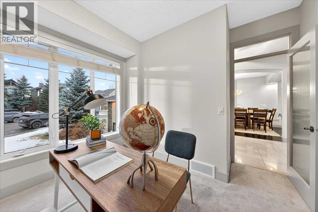 10 Discovery Ridge Way Sw, Calgary, Alberta  T3H 5H7 - Photo 6 - A2278770