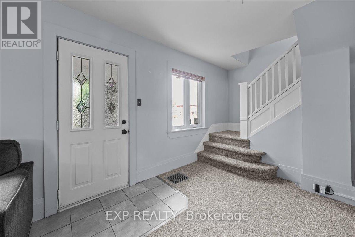 377 Lisgar Avenue, Renfrew, Ontario  K7V 3N3 - Photo 4 - X12692604