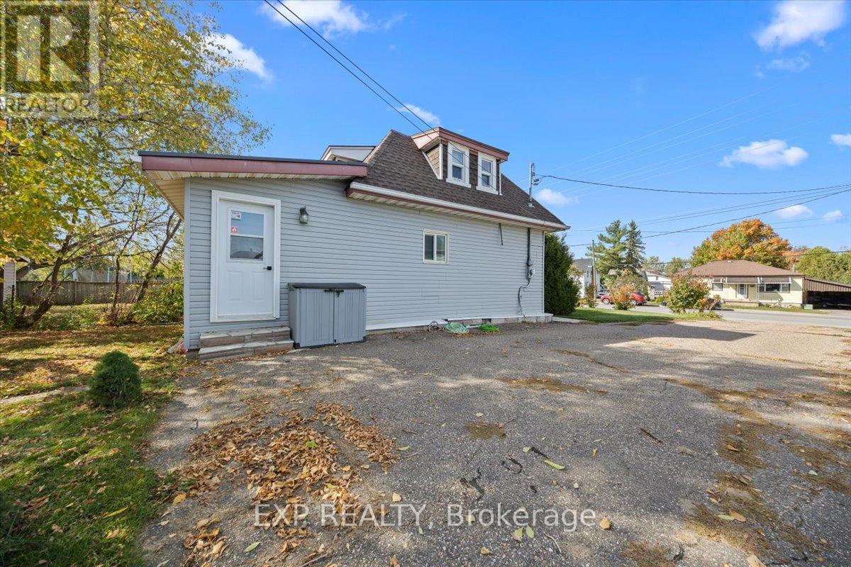 377 Lisgar Avenue, Renfrew, Ontario  K7V 3N3 - Photo 35 - X12692604
