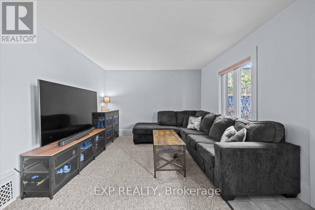 377 Lisgar Avenue, Renfrew, Ontario  K7V 3N3 - Photo 7 - X12692604