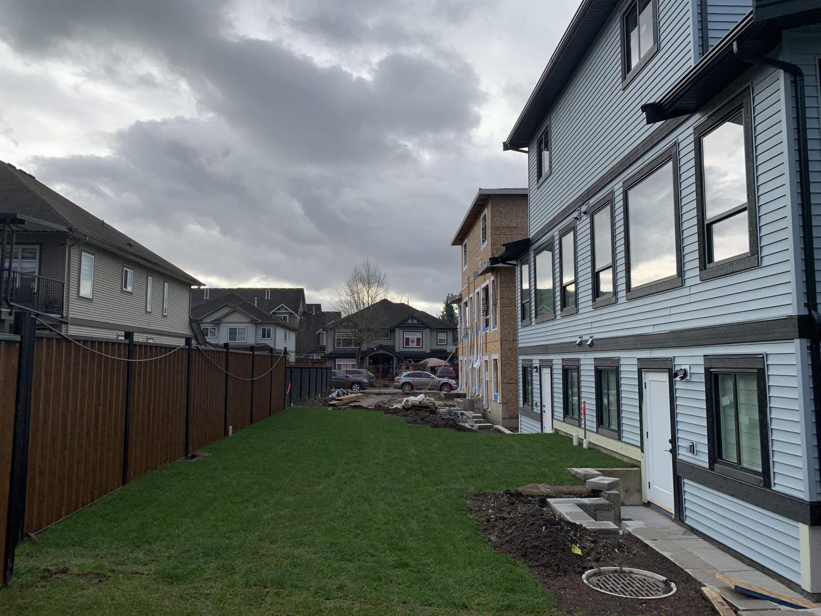 8548 Dunbar Way, Mission, British Columbia  V4S 0A7 - Photo 3 - R3069511