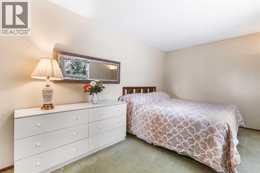 7008 Kenosee Place Sw, Calgary, Alberta  T2V 2L5 - Photo 29 - A2278651