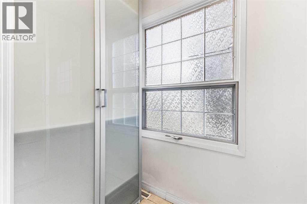 7008 Kenosee Place Sw, Calgary, Alberta  T2V 2L5 - Photo 28 - A2278651