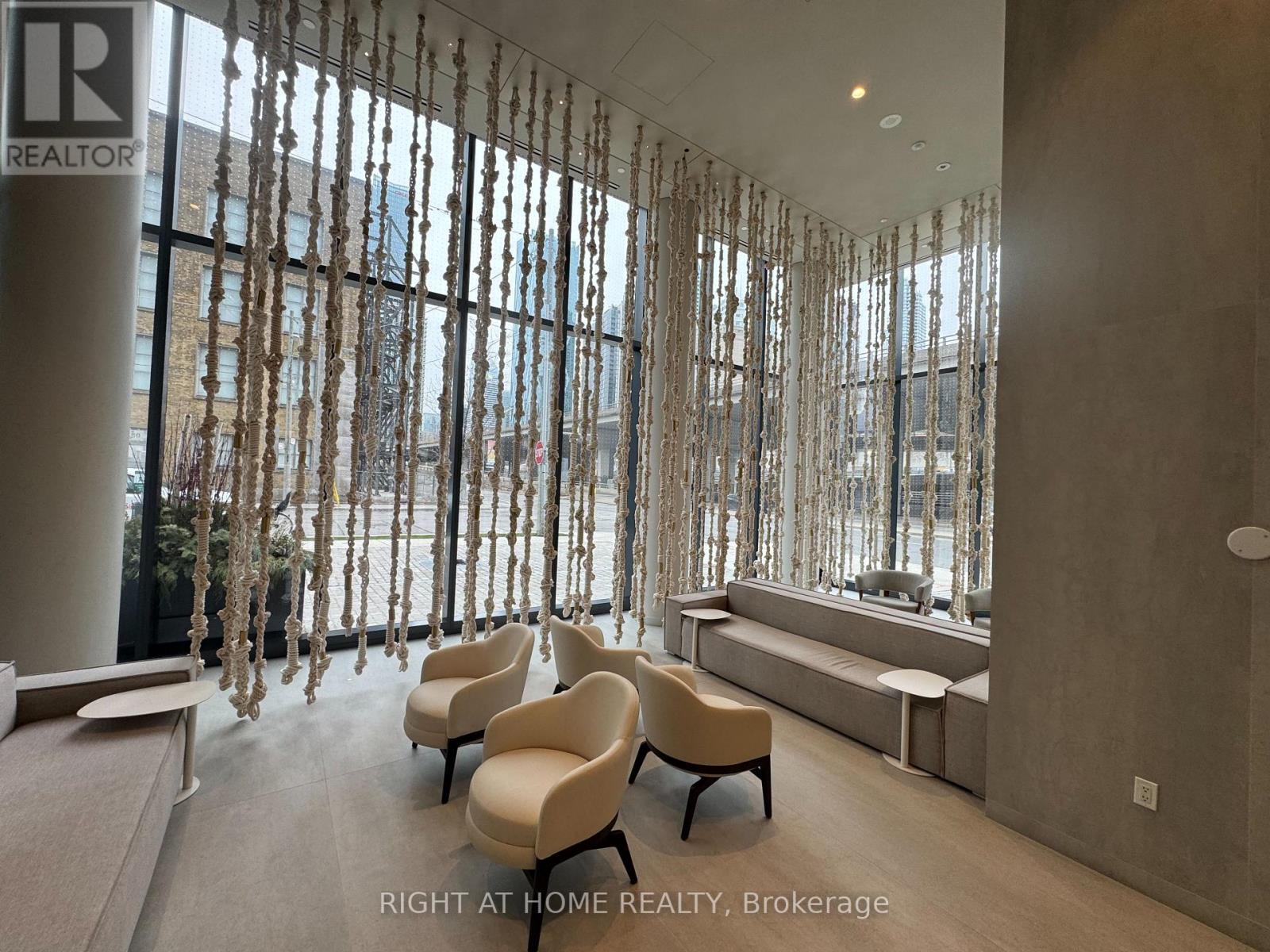 6002 - 55 Cooper Street, Toronto, Ontario  M5E 0G1 - Photo 2 - C12692546