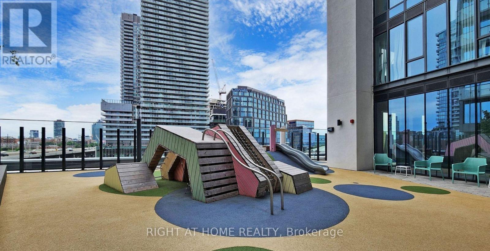 6002 - 55 Cooper Street, Toronto, Ontario  M5E 0G1 - Photo 22 - C12692546