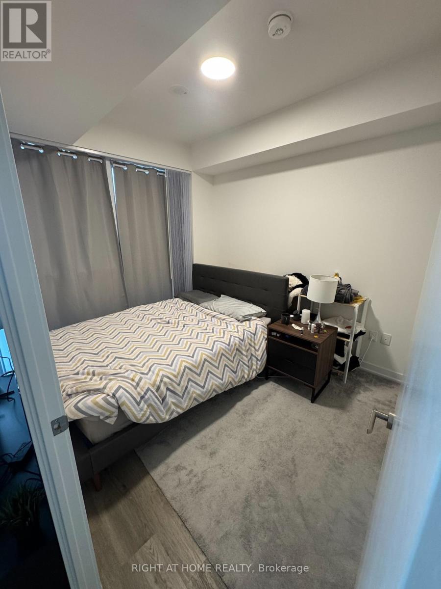 6002 - 55 Cooper Street, Toronto, Ontario  M5E 0G1 - Photo 5 - C12692546