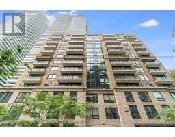 615 - 35 HAYDEN STREET, Toronto, Ontario