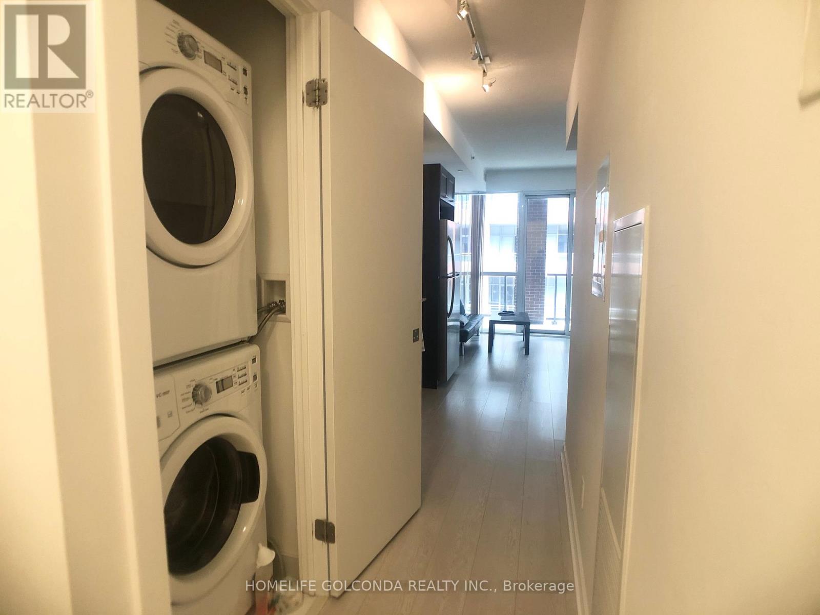 513 - 20 Bruyeres Mews, Toronto, Ontario  M5V 0G8 - Photo 9 - C12692646