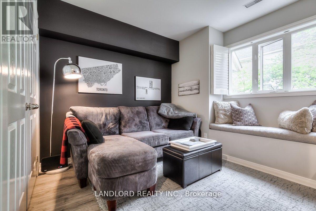 90 - 208 Niagara Street, Toronto, Ontario  M6J 3W5 - Photo 11 - C12692658