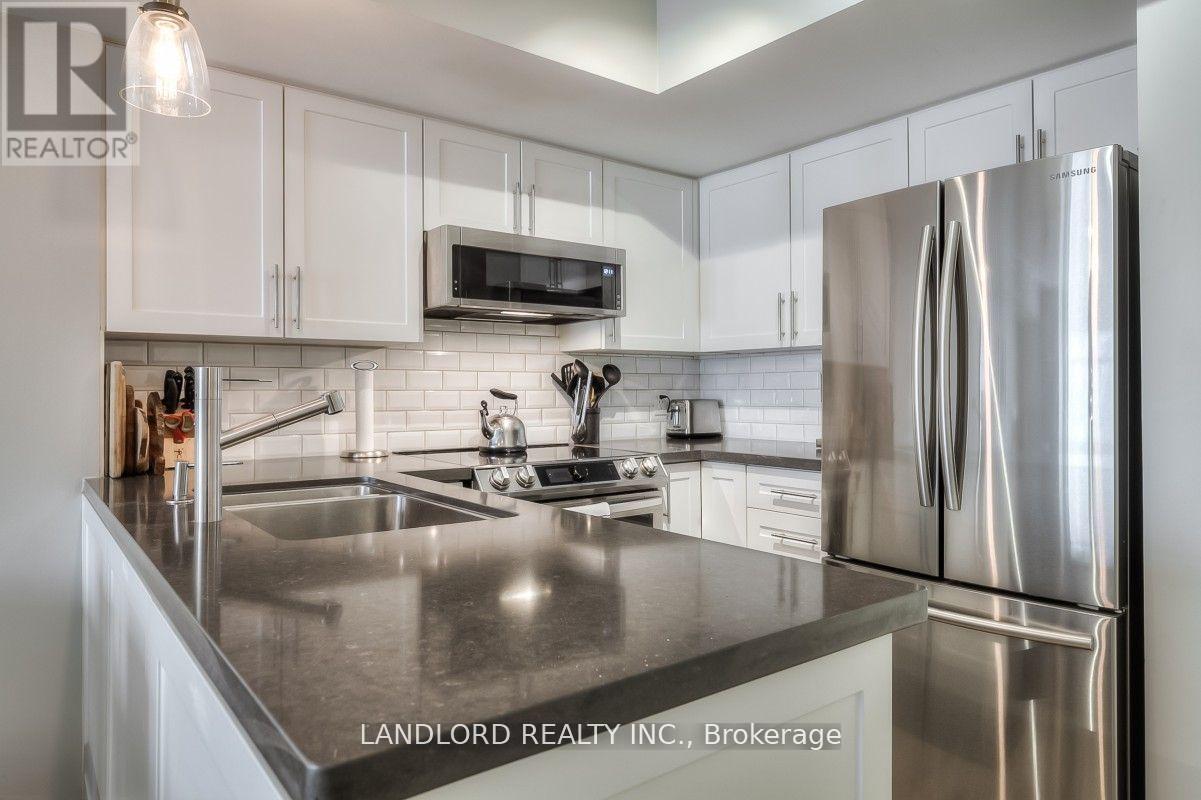 90 - 208 Niagara Street, Toronto, Ontario  M6J 3W5 - Photo 8 - C12692658