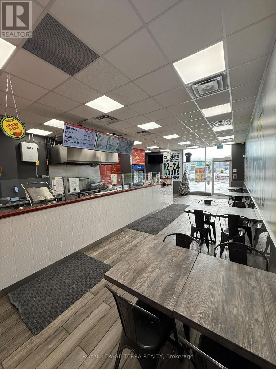 103 - 1635 Durham Regional Highway 2 Highway, Clarington, Ontario  L1E 2R7 - Photo 8 - E12692588