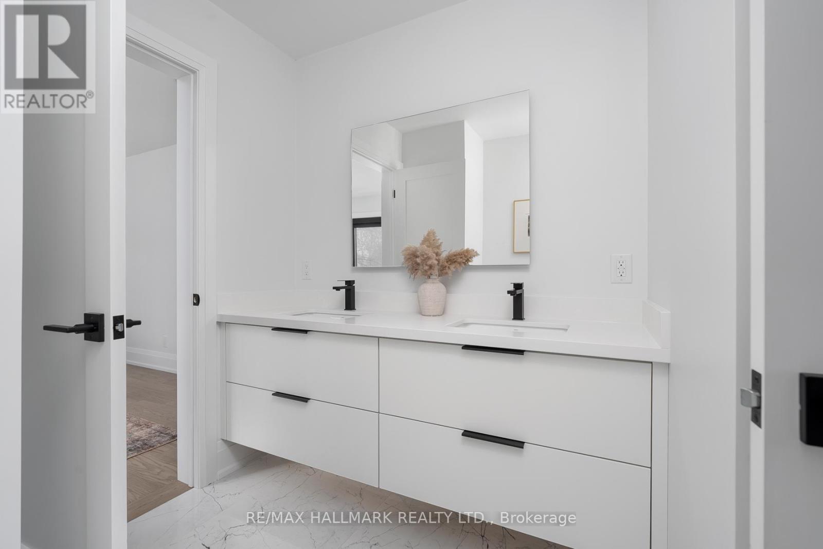 36 Karnwood Drive, Toronto, Ontario  M1L 2Z5 - Photo 28 - E12692656