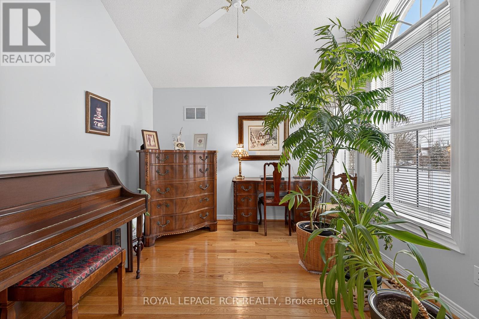 27 Kennett Drive, Whitby, Ontario  L1P 1L5 - Photo 18 - E12692682