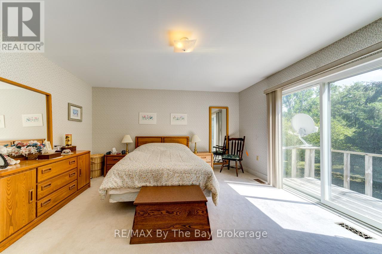 8223 30/31 Side Road, Clearview, Ontario  L0M 1P0 - Photo 31 - S12692666