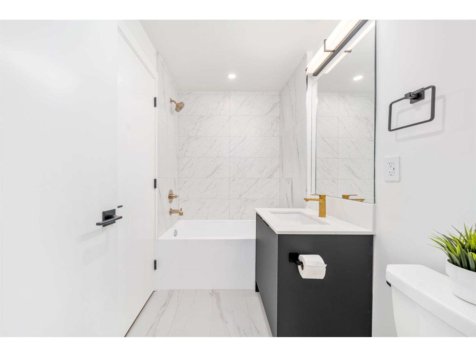 101 15353 17 Avenue, Surrey, British Columbia  V4A 0E2 - Photo 16 - R3079095