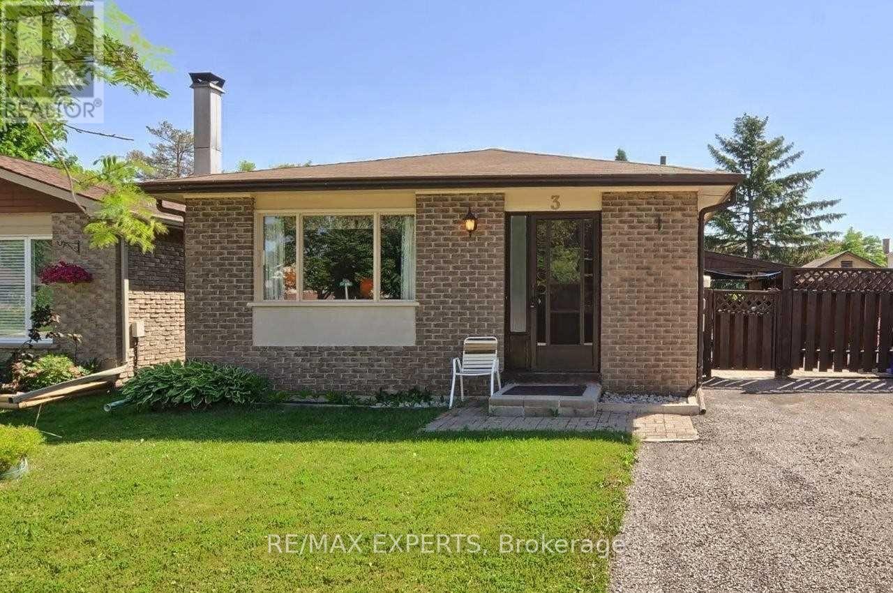 3 Milne Street, New Tecumseth, Ontario  L4N 7J1 - Photo 4 - N12692504