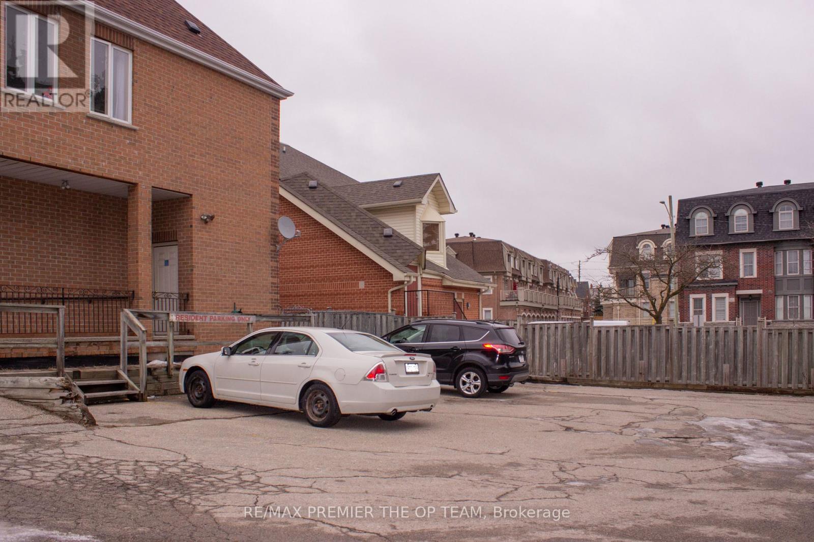 4 - 2311 Major Mackenzie Drive, Vaughan, Ontario  L6A 3Z3 - Photo 19 - N12692562